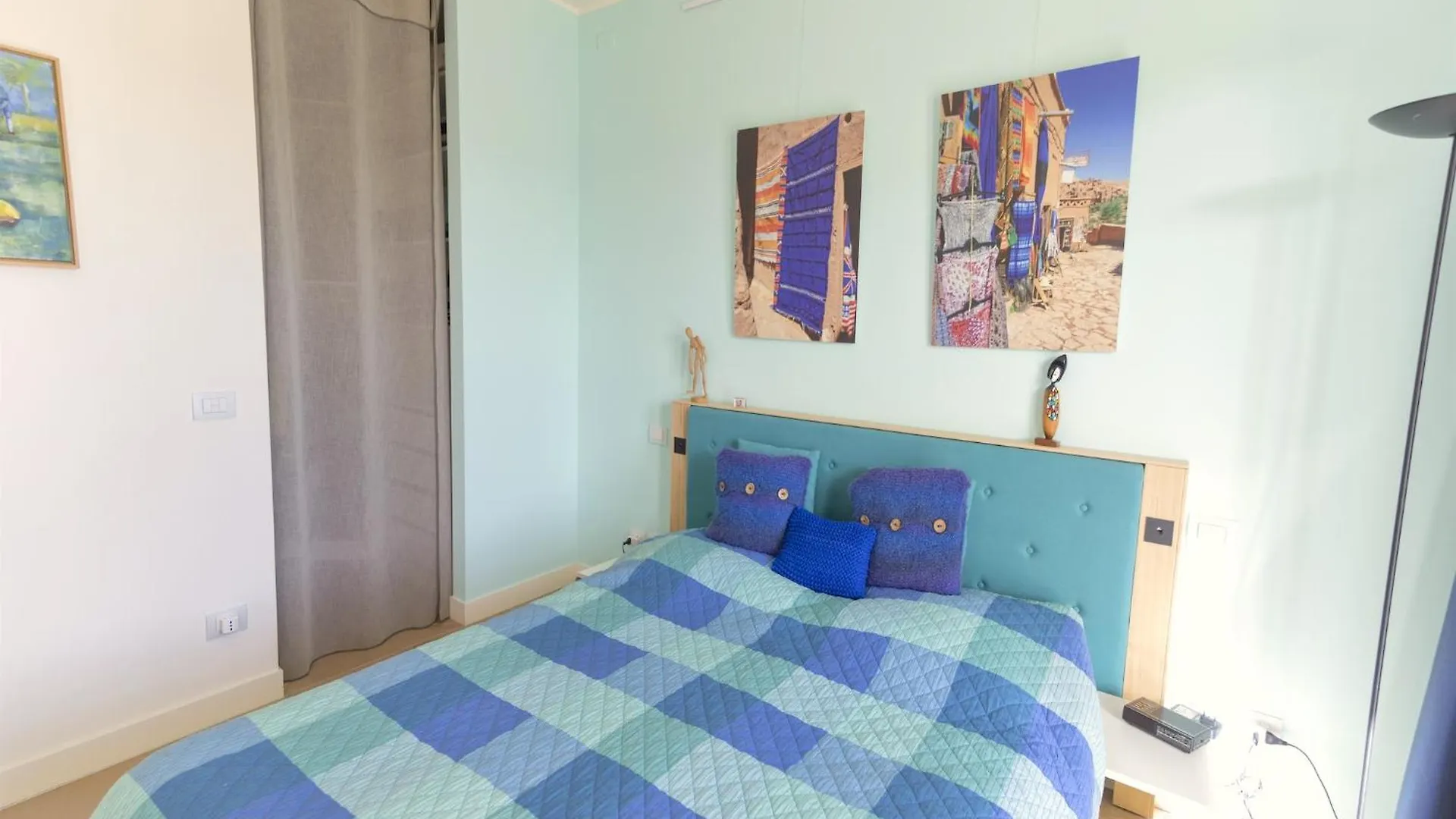 Apartment With Terrace For 4 People Olbia